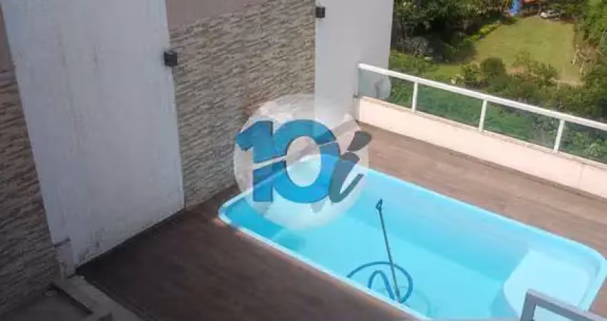 CASA DUPLEX 3 QUARTOS SENDO 1 SUÍTE - PINHEIRAL, Abrigo, Pinheiral - RJ