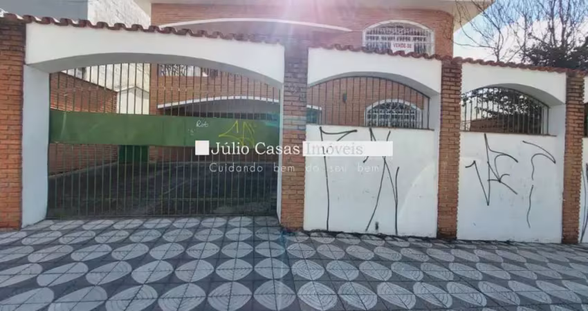 Oportunidade de casa comercial à venda  379 m2 em ótima localização.