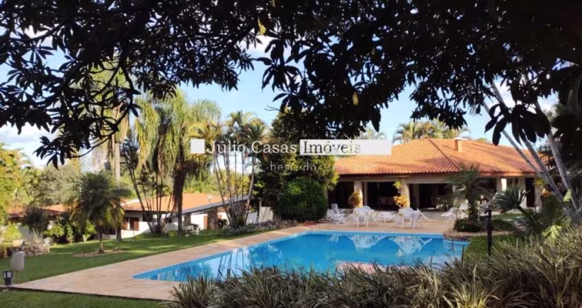 Casa a venda com 4 quartos, 4 suítes na Chácaras Residenciais Santa Maria - Votorantim SP