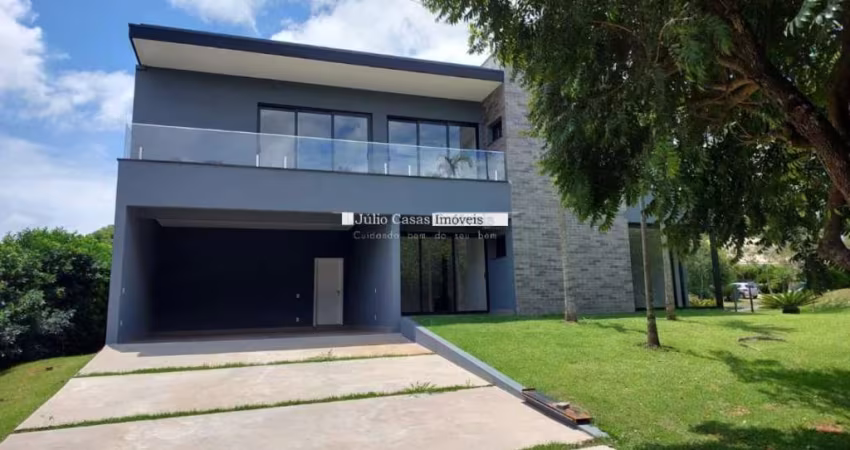 Casa com 4 quartos á venda, no condomínio Lago Azul