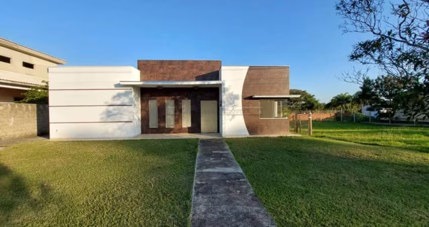 Casa a venda com 3 quartos, 197m2 no Condomínio Village Ipanema - Sorocaba