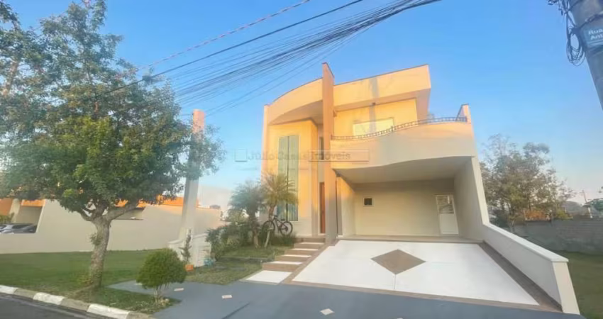 Sobrado a venda com 3 suítes casa com 3 pavimentos Villa Olympia