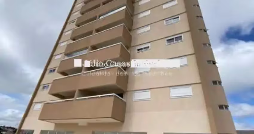Amplo Apartamento no centro de Piedade