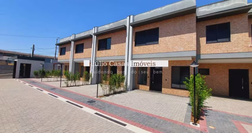 Sobrado à venda com 3 quartos em condomínio