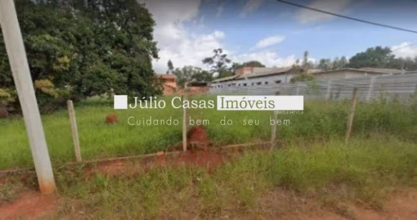 Terreno à venda em Salto de Pirapora