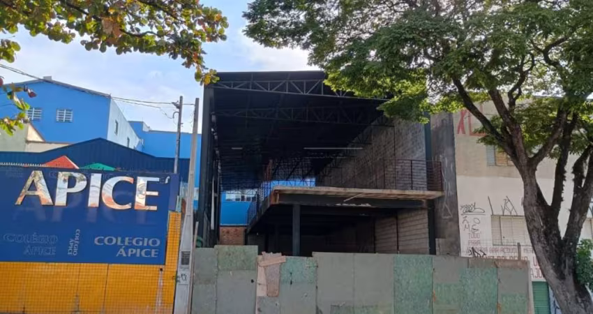 Barracão à venda na zona central da cidade