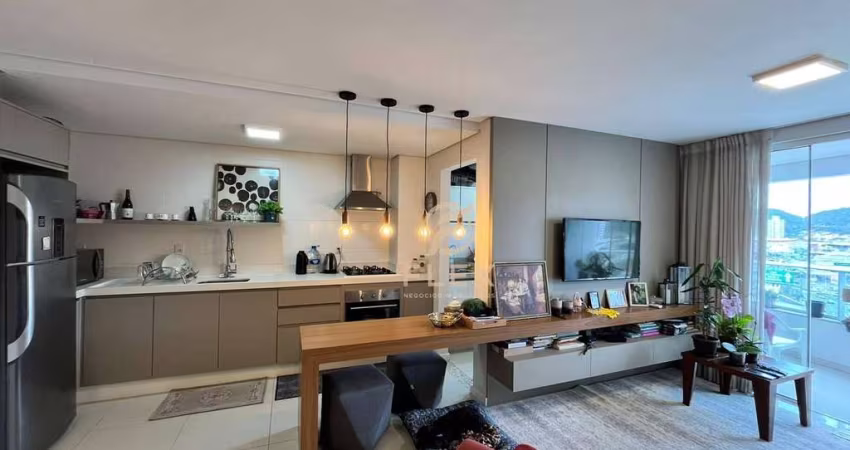 VENDA: Apartamento MOBILIADO, EQUIPADO E DECORADO com 2 Suítes - Fazenda - Itajaí/SC