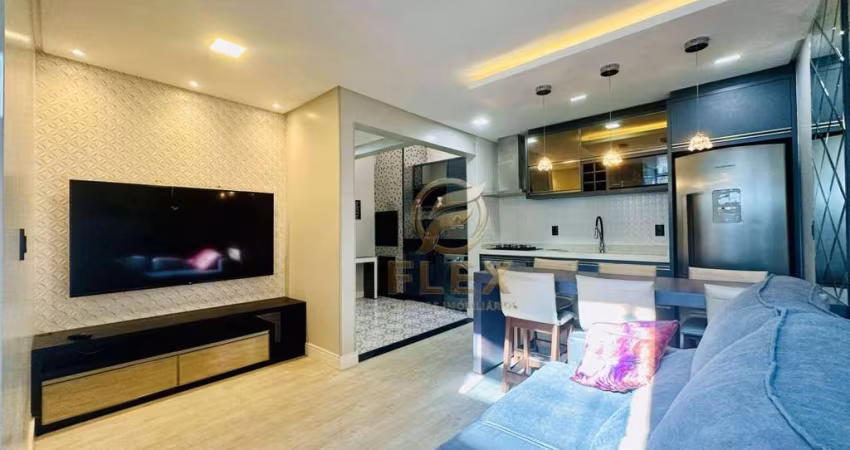 VENDA: Sobrado Mobiliado, Equipado, Decorado e Climatizado com 2 Suítes - São João - Itajaí/SC