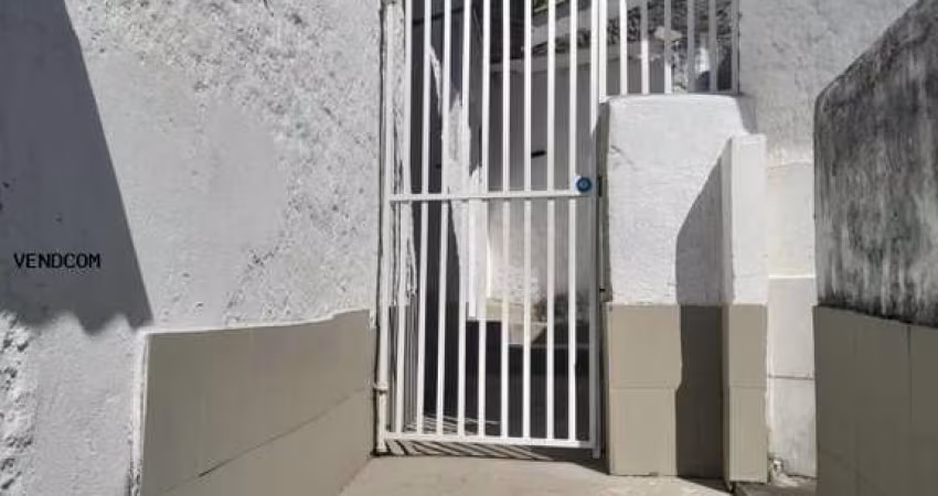 Casa Térrea para Locação em São Paulo, ALTO DO IPIRANGA, 1 dormitório, 1 banheiro