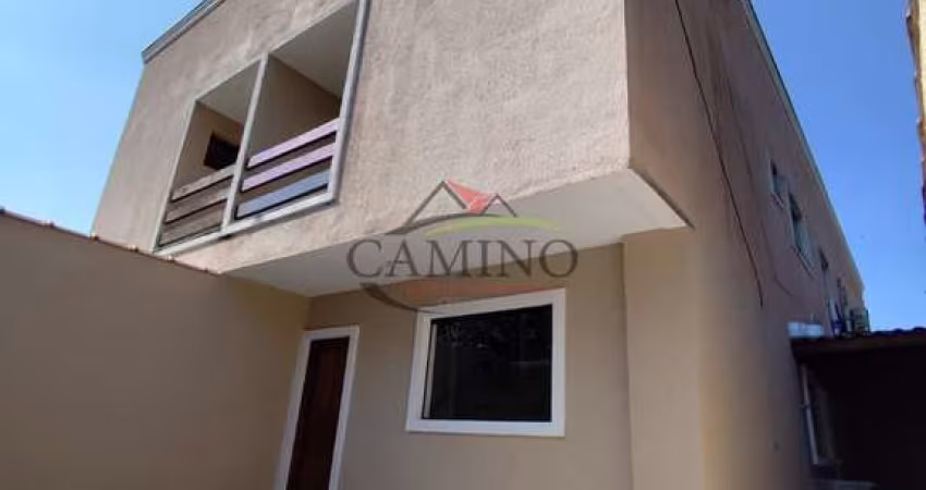 Casa Santa Rosa com duas vagas de garagem grandes