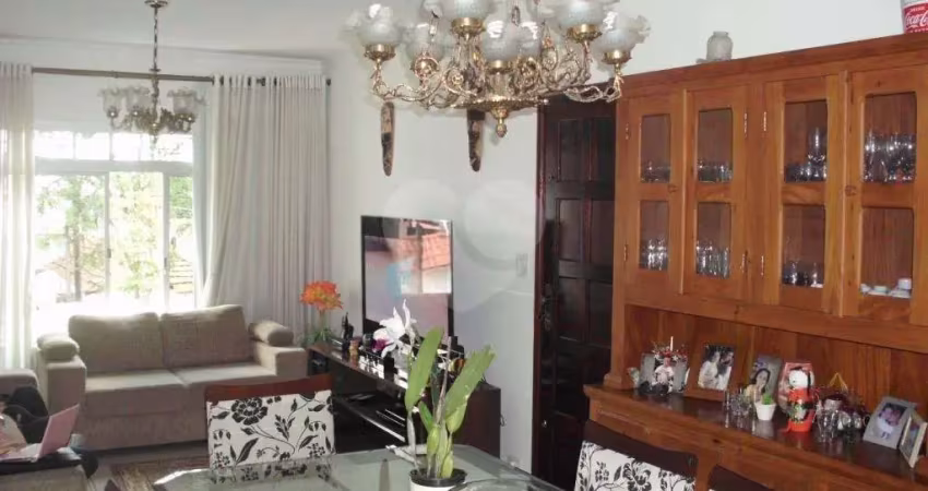 Casa com 3 quartos à venda na Rua Domélia, Vila Mazzei, São Paulo