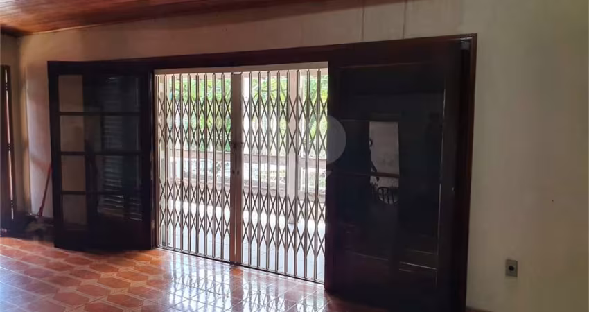 Sobrado com 3 quartos à venda em Jardim Guapira - SP