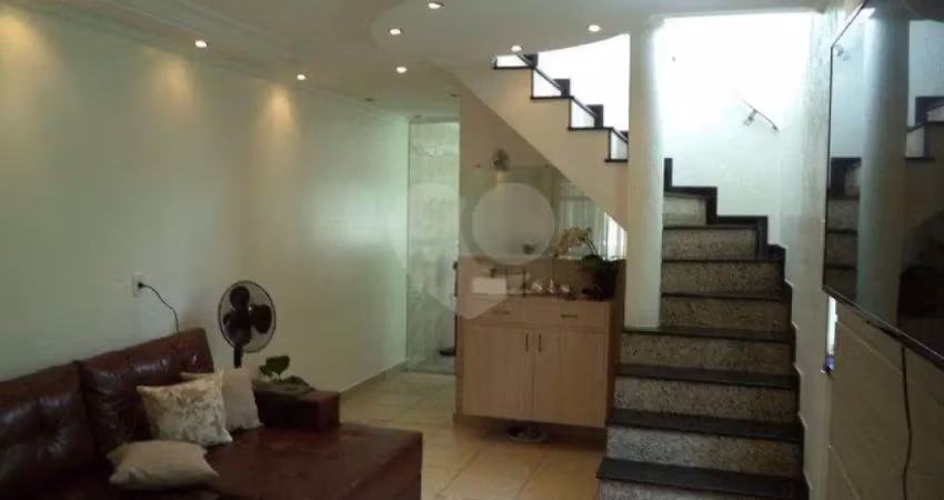 Sobrado com 4 quartos à venda em Vila Sabrina - SP