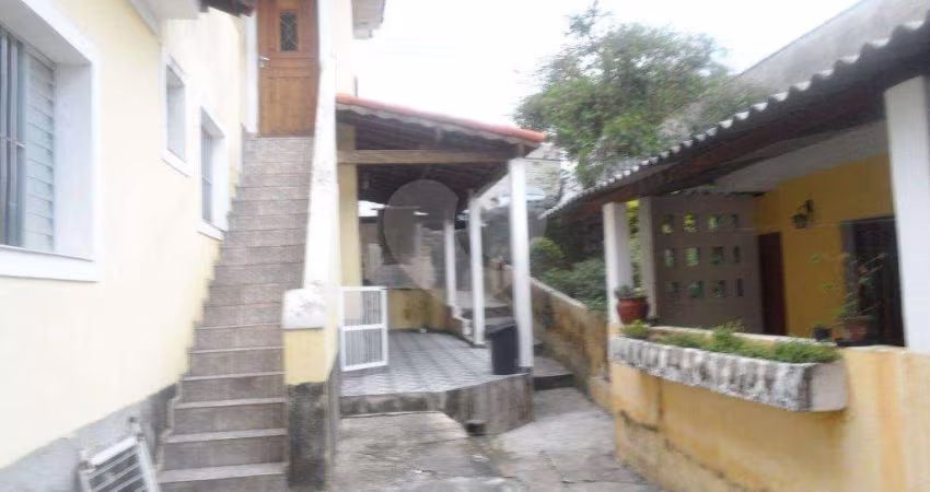 Terreno à venda em Vila Leonor - SP