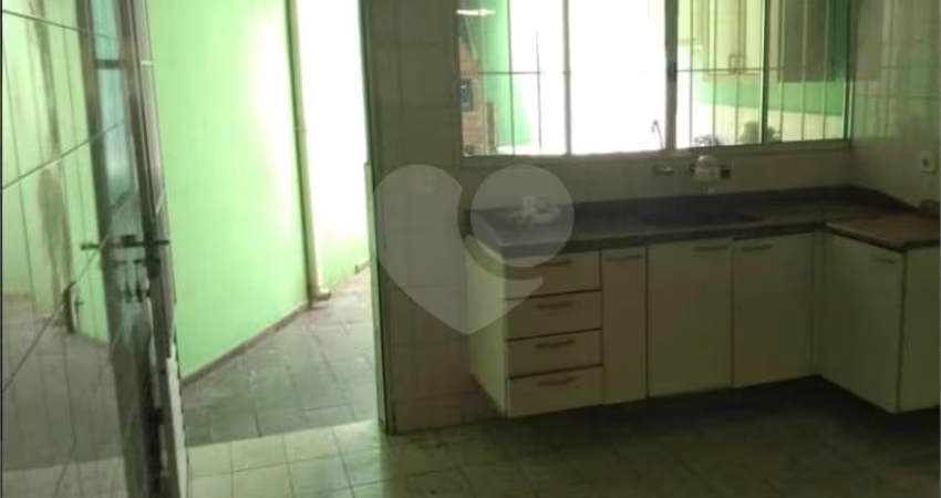 Sobrado com 2 quartos à venda em Vila Santa Maria - SP