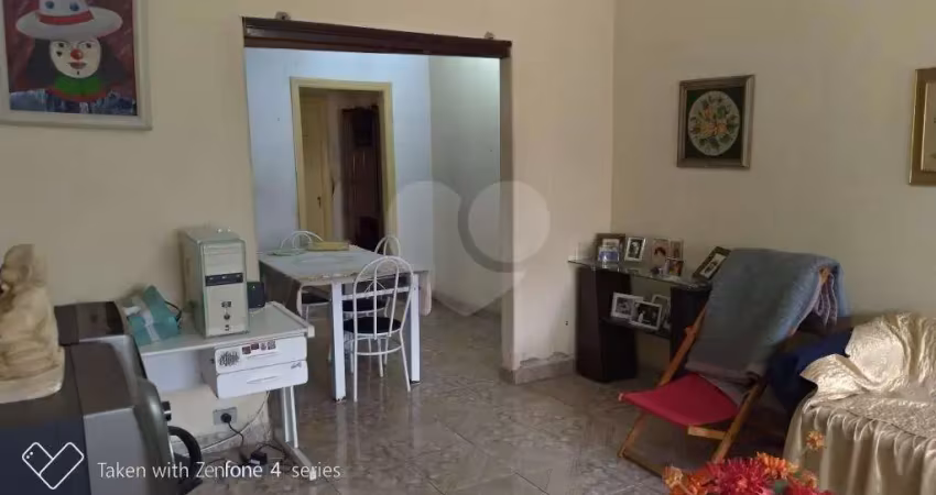 Casa com 3 quartos à venda na Rua Voluntários da Pátria, Santana, São Paulo