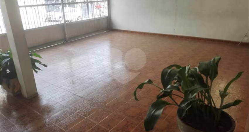 Sobrado com 3 quartos à venda em Chora Menino - SP