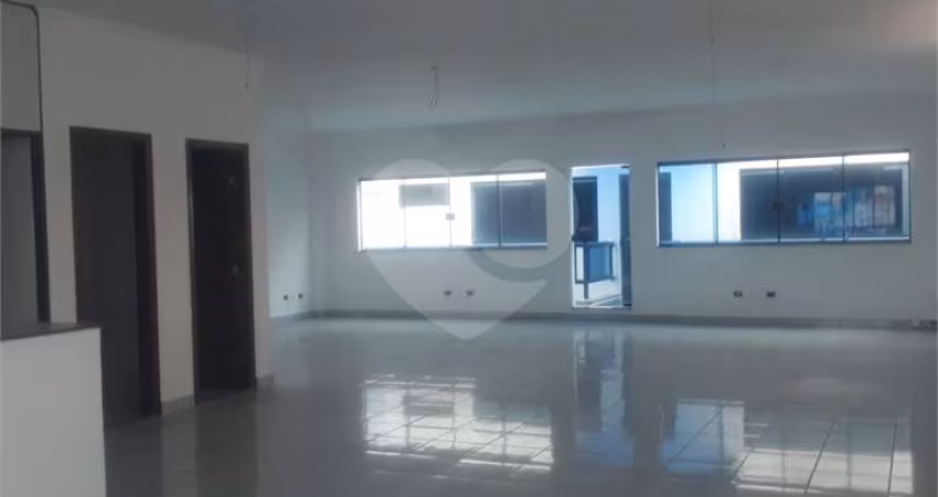 Prédio inteiro à venda em Maranhão - SP