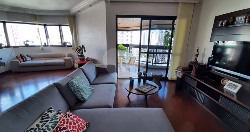 Apartamento com 4 quartos à venda em Santana - SP