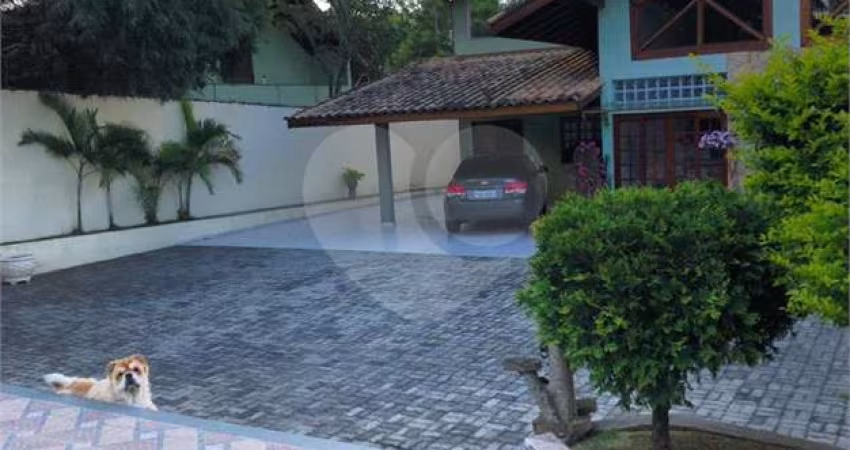 Casa térrea com 3 quartos à venda em Rancho Grande - SP