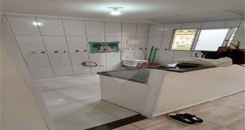 Apartamento com 2 quartos à venda em Água Chata - SP