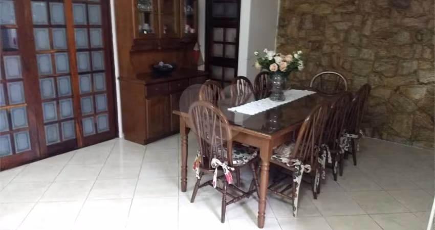Sobrado com 3 quartos à venda em Água Fria - SP