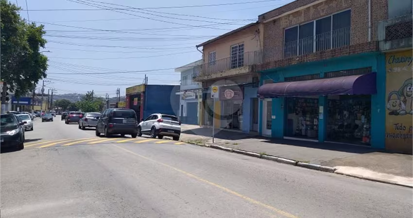 Prédio inteiro à venda em Parque Casa De Pedra - SP