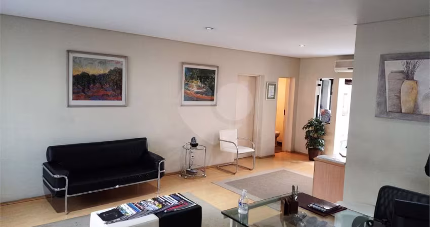 Casa com 4 quartos à venda em Vila Clementino - SP