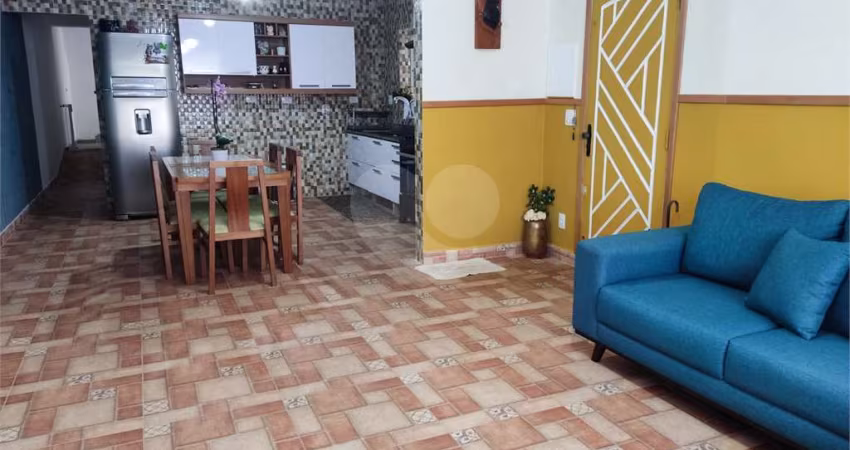 Sobrado com 4 quartos à venda em Jardim Peri - SP