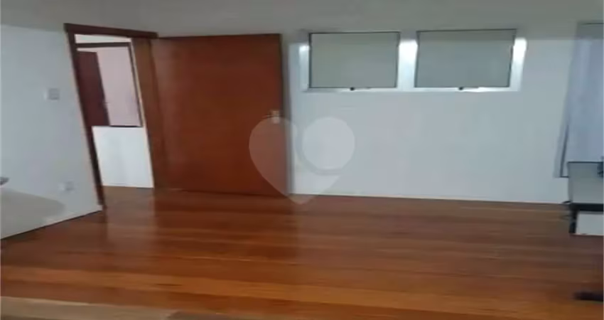 Sobrado com 4 quartos à venda em Parque Edu Chaves - SP