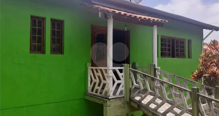 Casa com 3 quartos à venda na Um, Serra da Cantareira, Mairiporã