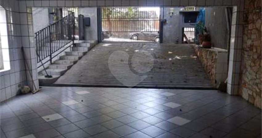 Sobrado com 4 quartos à venda em Parque Peruche - SP
