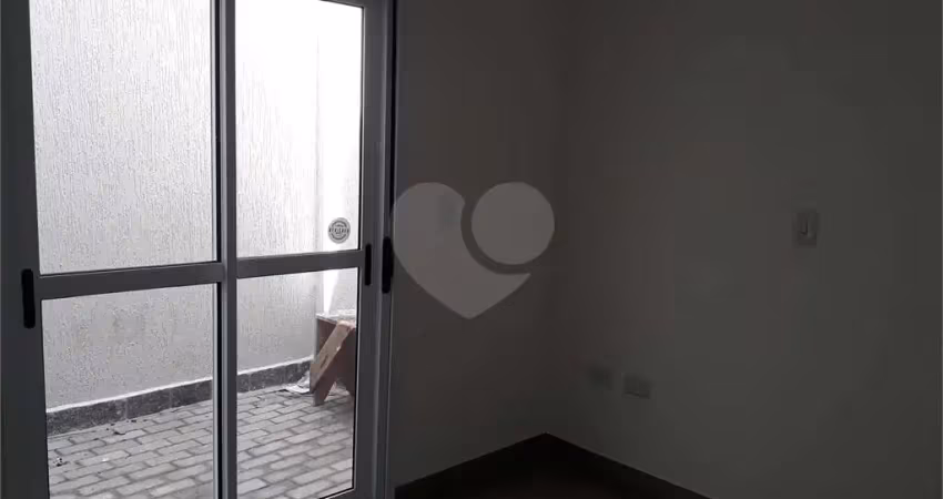Condomínio com 1 quartos à venda em Vila Paiva - SP