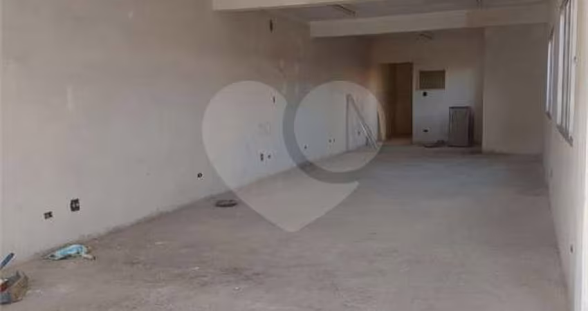 Prédio inteiro à venda em Lauzane Paulista - SP