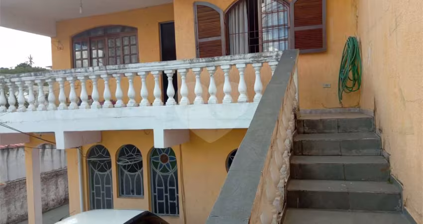 Casa com 3 quartos à venda em Vila Mazzei - SP