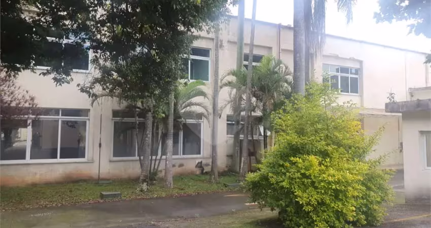 Prédio à venda na Avenida Indianópolis, Moema, São Paulo