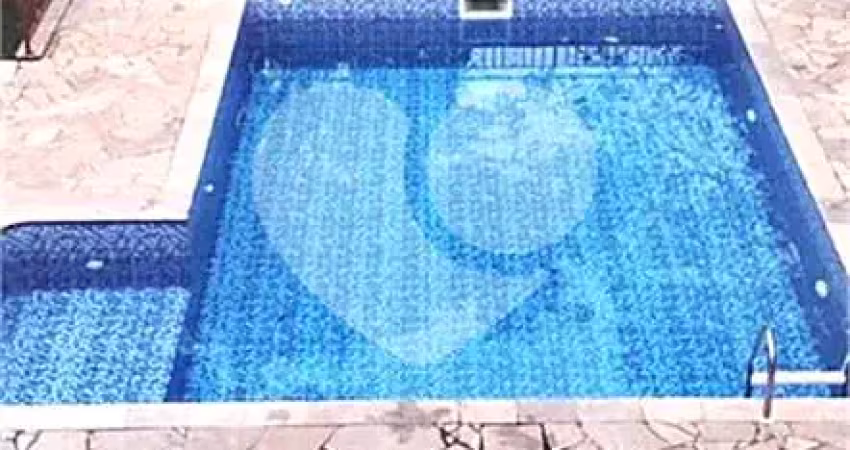 Casa com 4 quartos à venda em Roseira - SP