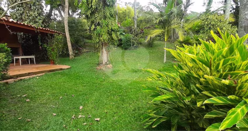Casa térrea com 4 quartos à venda em Roseira - SP