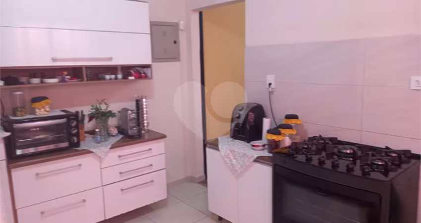 Casa com 3 quartos à venda em Parque Novo Mundo - SP