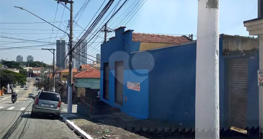 Prédio inteiro à venda em Vila Carolina - SP