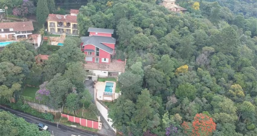 Casa com 6 quartos à venda em Roseira - SP