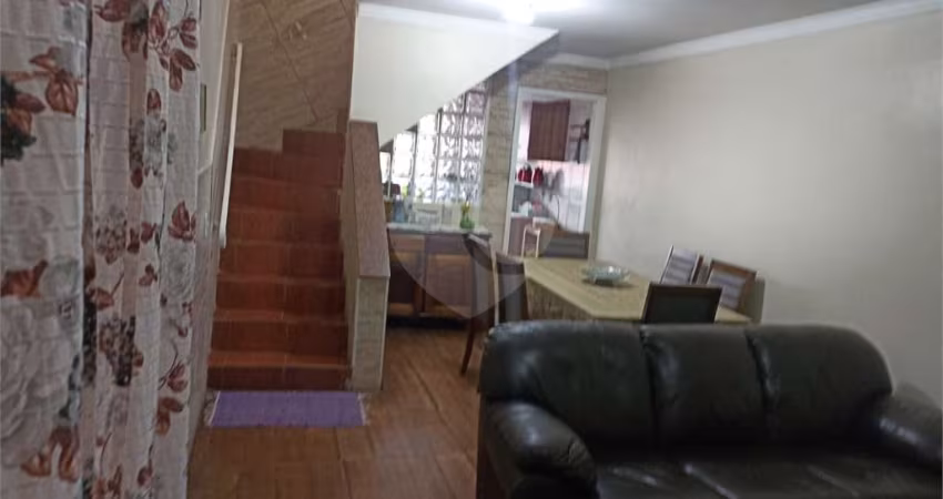 Sobrado com 3 quartos à venda em Vila São Paulo - SP