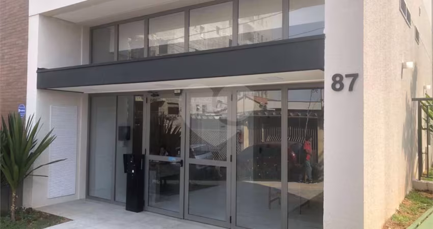 Apartamento à venda em Parada Inglesa - SP
