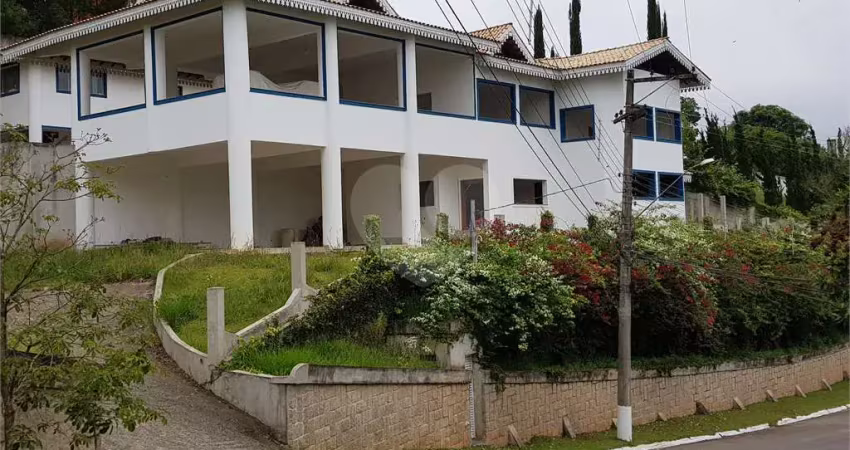 Casa em condomínio fechado com 4 quartos à venda na São Pedro, Serra da Cantareira, Mairiporã