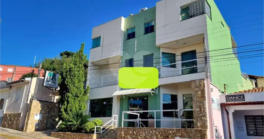 Prédio à venda na Boa Vista, Centro, Serra Negra