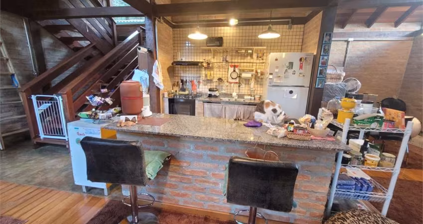 Casa com 3 quartos à venda em Roseira - SP