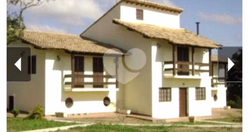 Sobrado com 5 quartos à venda em Olho D'água - SP