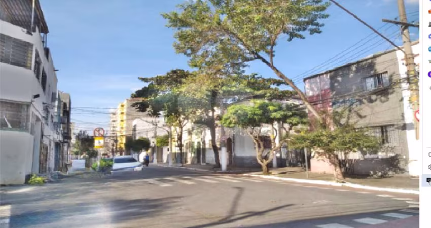 Sobrado com 3 quartos à venda em Bom Retiro - SP