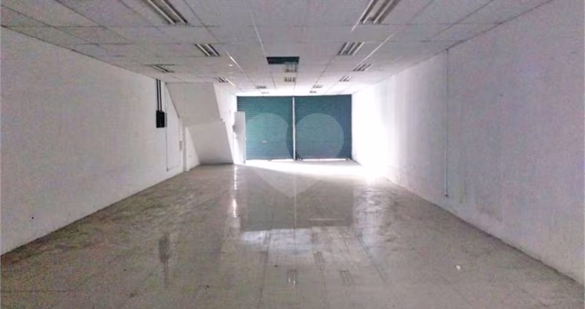 Loja à venda ou para locação em Santana - SP