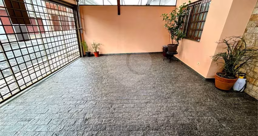 Casa com 3 quartos à venda na Helvídio Gouveia, Santana, São Paulo